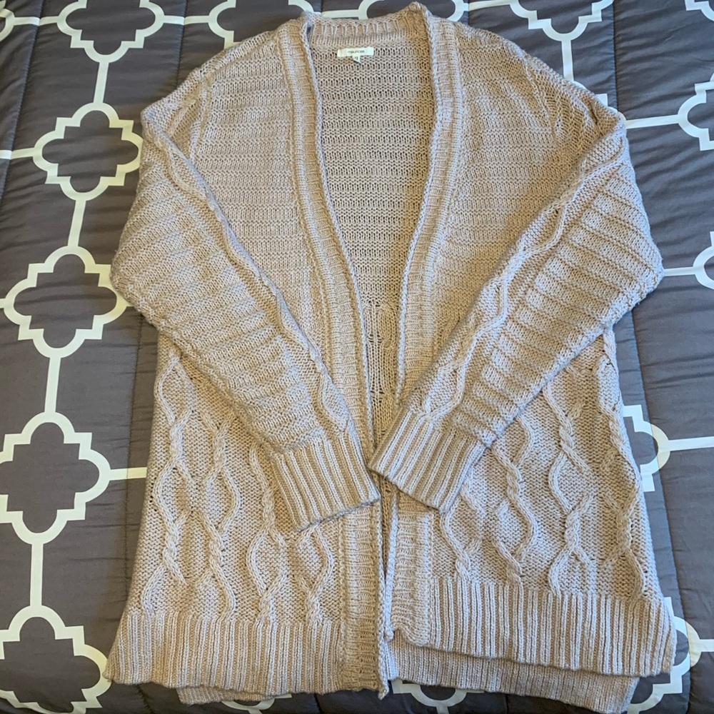 Dusty pink sweater cardigan